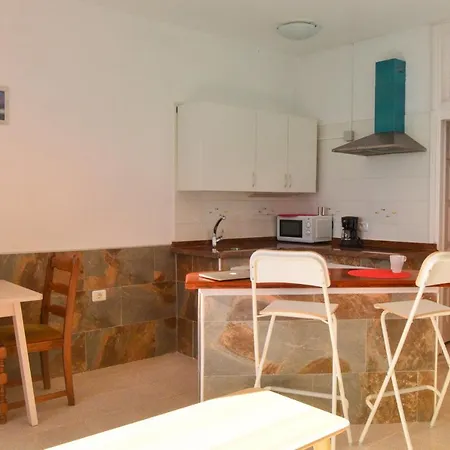 Aparthotel Playa Azul